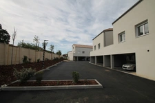 A louer VILLENAVE D'ORNON (33), Appartement T3 en Duplex avec terrasses & stationnements