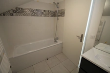 A louer VILLENAVE D'ORNON (33), Appartement T3 en Duplex avec terrasses & stationnements