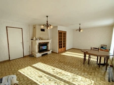 Maison à vendre 4 pièces ARROU (28)