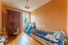 Exceptional stone residence - 11 rooms - 400m² - Large wooded garden - 1700m² plot