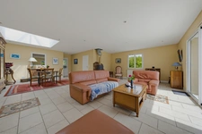 Maison 139m² avec piscine, grand garage indépendant, terrasse et vue spectaculaire