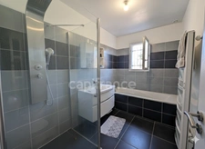 Maison familiale 135m², 4 chambres, bureau avec jardin et garage