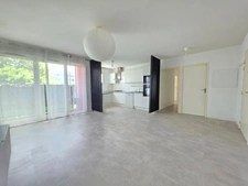 Appartement T3 lumineux avec balcon, 1 place de parking sécurisé et tout à pied – Idéal résidence principale ou investissement