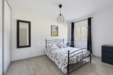 MAGNIFIQUE MAISON EN PIERRE DE 210 M² AVEC PISCINE, GARAGE ET BOULODROME – PROCHE ST EMILION & BORDEAUX