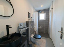Maison familiale 135m², 4 chambres, bureau avec jardin et garage
