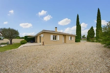 Maison 139m² avec piscine, grand garage indépendant, terrasse et vue spectaculaire