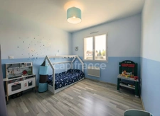 Maison familiale 135m², 4 chambres, bureau avec jardin et garage