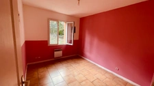 PAVILLON DE PLAIN-PIED 3 CHAMBRES DOUBLE SEJOUR ET JARDIN LA CHARITE SUR LOIRE (58) proche NEVERS