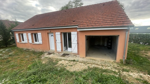 LA CHARITÉ-SUR-LOIRE – PAVILLON DE PLAIN-PIED – 3 CHAMBRES – TERRAIN 840 M²