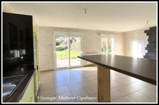 Maison récente 4 chambres à St Jean Bonnefonds