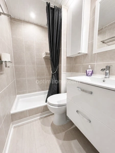 Appartement T2 cabine de 26m2 entièrement rénové - CAP D'AGDE (34)