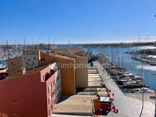 Studio avec balcon et vue port dégagée CAP D'AGDE (34)