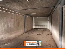 Garage 20m2 proche des cures thermales BALARUC LES BAINS (34)