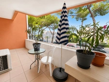 Appartement T2 de 40 m² avec terrasse, parking privatif et piscine – Centre-ville de MEZE (34)