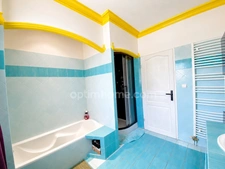 Maison de caractère 5 pièces avec piscine à DOUZAINS (47330)
