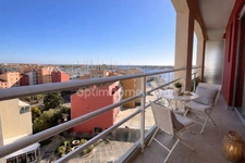 Studio avec balcon et vue port dégagée CAP D'AGDE (34)