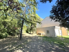 Appartement à vendre 3 pièces  COMME UNE PETITE MAISON A AIGULONGUE