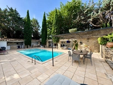 Single-storey stone farmhouse - 250 m² - Ibiza-style pool house - Montpellier Centre (34) 