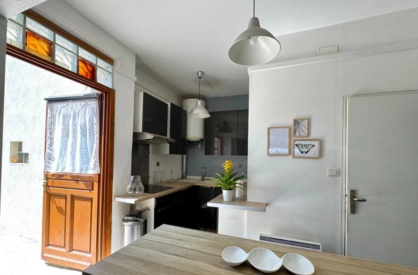 Maison de ville/ immeuble à vendre 12 pièces MONTPELLIER LEPIC (34)