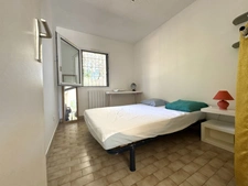 Appartement à vendre 3 pièces  COMME UNE PETITE MAISON A AIGULONGUE