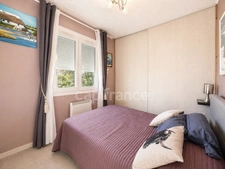 Maison plain pied de 80 m² avec 4 pièces, piscine jacuzzi et panneaux solaires à Vergèze