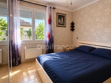 Maison plain pied de 80 m² avec 4 pièces, piscine avec jacuzzi et panneaux solaires à Vergèze