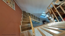 Maison de village T2/T3 de 48 m² (60 m² au sol) entièrement rénovée - Tourzel-Ronzières