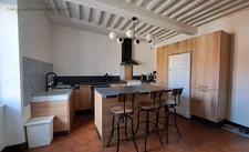 Maison de ville rénovée de 95 m² avec Jardin privatif et grand cuvage