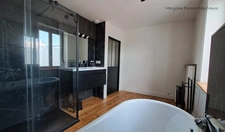 Maison de ville rénovée de 95 m² avec Jardin privatif et grand cuvage