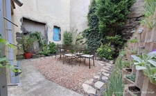 Maison T5 de 105 m² – Cour sans vis-à-vis, Véranda, Terrasse, Garage et dépendance