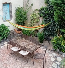 Maison T5 de 105 m² – Cour sans vis-à-vis, Véranda, Terrasse, Garage et dépendance