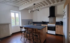 Maison de ville rénovée de 95 m² avec Jardin privatif et grand cuvage