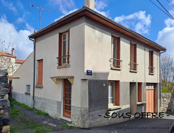 Maison de ville 5 pièces, avec extérieur privatif et garage à vendre (63)
