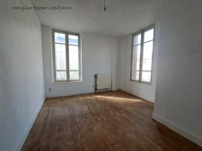 Maison de ville 5 pièces, avec extérieur privatif et garage à vendre (63)