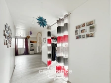 Bien d'exception : Loft familial de 254 m², 6 chambres, terrain clos de 1 900 m²