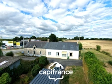 Maison à vendre proche Pontivy – 85 m² – 2 chambres – terrain 807 m² – garage – fort potentiel