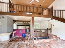 Maison à vendre 6 pièces avec grand terrain arboré – Campagne de Guern