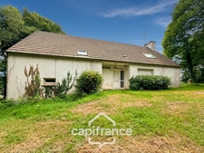 Maison à vendre 6 pièces avec grand terrain arboré – Campagne de Guern