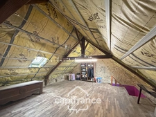 Maison à vendre proche Pontivy – 85 m² – 2 chambres – terrain 807 m² – garage – fort potentiel