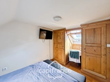 LONGÈRE – 90,6 M² HABITABLES – 2 CHAMBRES – TERRAIN DE 840 M² – GARAGE, CARPORT ET DÉPENDANCE – POTENTIEL D'AGRANDISSEMENT – CRÉDIN