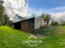 À vendre, sur la commune de Séglien, une maison familiale sur 6000 m2 de terrain