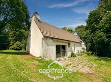 Maison à vendre 6 pièces avec grand terrain arboré – Campagne de Guern