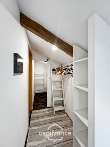 À vendre – Charmante maison rénovée de 87 m² au cœur de la campagne verdoyante de Lanvénégen, à deux pas du Faouët