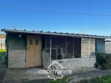 Maison néo-bretonne 8 pièces – 140 m² habitables – Terrain clos 1019 m² – Garage – Hangar camping-car – Saint-Gonnery