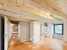 Renovated stone house – 300 m² of living space – 10 rooms – 2,800 m² plot – Réguiny – Garage – Single-storey living
