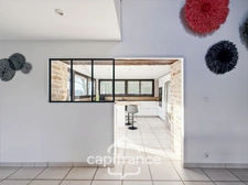 Renovated stone house – 300 m² of living space – 10 rooms – 2,800 m² plot – Réguiny – Garage – Single-storey living