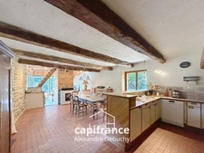 LONGÈRE DE CHARME – 227 M² HABITABLES – 6 CHAMBRES – STUDIO PMR – SÉGLIEN