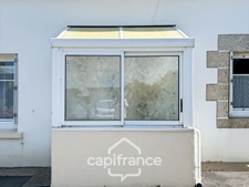 Maison à vendre proche Pontivy – 85 m² – 2 chambres – terrain 807 m² – garage – fort potentiel