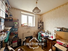 Authentique maison en pierre 10 pièces 220m² avec dépendances et parc arboré