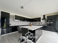 Bien d'exception : Loft familial de 254 m², 6 chambres, terrain clos de 1 900 m²